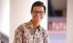 പഠിക്കാൻ മിടുക്കനായിരുന്നു, എപ്പോഴും ഒന്നാം റാങ്ക്; പക്ഷെ ബുക്കും യൂണിഫോമും ഒരുമിച്ച് വാങ്ങാൻ പറ്റാത്ത അവസ്ഥ; പിന്നീട് പഠനം നിര്ത്തേണ്ടി വന്നു; മനസ്സ് തുറന്ന് ഇന്ദ്രൻസ് പഠിക്കാൻ മിടുക്കനായിരുന്നു, എപ്പോഴും ഒന്നാം റാങ്ക്; പക്ഷെ ബുക്കും യൂണിഫോമും ഒരുമിച്ച് വാങ്ങാൻ പറ്റാത്ത അവസ്ഥ; പിന്നീട് പഠനം നിര്ത്തേണ്ടി വന്നു; മനസ്സ് തുറന്ന് ഇന്ദ്രൻസ്