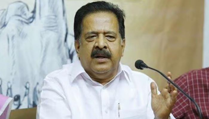 സിപിഎം ശ്രമിച്ചത് വര്‍ഗീയത ആളികത്തിക്കാന്‍; കാഫിര്‍ വിവാദത്തില്‍ എം വി ഗോവിന്ദന്‍ വീണിടത്ത് ഉരുളുന്നുവെന്ന് ചെന്നിത്തല