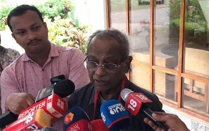 മോഹന്‍ലാലിന്റെ തീരുമാനം നല്ല മനസ്സോടെയാണ്; അമ്മ ഭരണസമിതി രാജിവെച്ചത് അര്‍ത്ഥവത്തായ തീരുമാനമെന്ന് ഷാജി എന്‍ കരുണ്‍