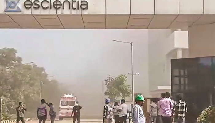 ആന്ധ്രയിലെ ഫാര്‍മ കമ്പനിയില്‍ തീപിടിത്തത്തില്‍ 17 പേര്‍ മരിച്ചു; 41 പേര്‍ക്ക് പരുക്കേറ്റു; അന്വേഷണം പ്രഖ്യാപിച്ച് മുഖ്യമന്ത്രി ചന്ദ്രബാബു നായിഡു