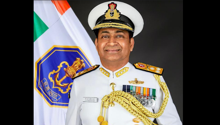 ഏഴിമലയ്ക്ക് നാവിക അക്കാദമിക്ക് പുതിയ മേധാവി; സി ആര്‍ പ്രവീണ്‍ നായര്‍ പുതിയ കമാന്‍ഡന്റായി ചുമതലയേറ്റു