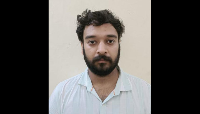 ഓണ്‍ലൈന്‍ ജോലിയ്ക്കായി കോയിപ്രത്തുകാരന്‍ കൊടുത്തത് അഞ്ചു ലക്ഷത്തിലധികം; പ്രതിയെ യുപിയില്‍ നിന്ന് കസ്റ്റഡിയില്‍ വാങ്ങി കേരള പോലീസ്