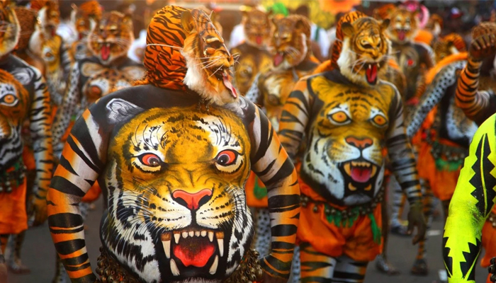 പുലികളി നടത്തണോ എന്ന് തൃശൂര്‍ കോര്‍പറേഷന് തീരുമാനിക്കാം; നടത്താന്‍ തീരുമാനിച്ചാല്‍ ഫണ്ട് വിനിയോഗത്തിന് അനുമതി നല്‍കും