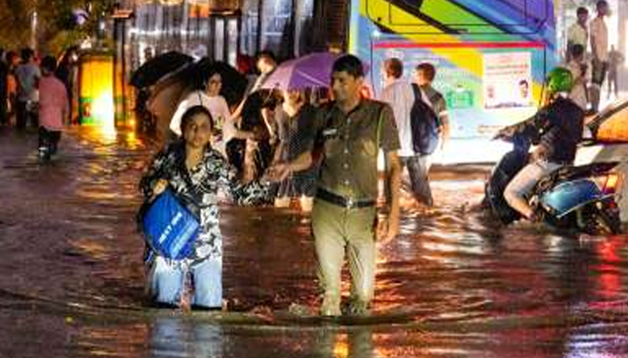 സംസ്ഥാനത്ത് ഇന്നും വ്യാപക മഴയ്ക്ക് സാധ്യത; പത്തനംതിട്ടയില്‍ ഓറഞ്ച് അലര്‍ട്ട്: ഒമ്പത് ജില്ലകളില്‍ യെല്ലോ അലര്‍ട്ട്