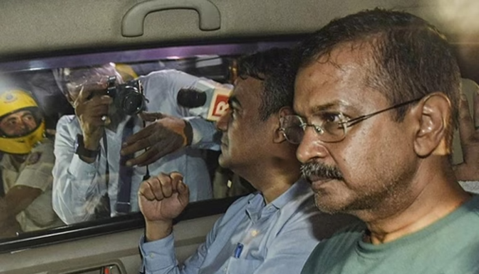 ഡല്‍ഹി മദ്യനയക്കേസ്: സിബിഐ അറസ്റ്റിനെ ചോദ്യംചെയ്ത് സുപ്രീംകോടതിയെ സമീപിച്ച് മുഖ്യമന്ത്രി അരവിന്ദ് കെജ്രിവാള്‍