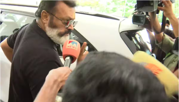 എന്റെ വഴി എന്റെ അവകാശം എന്ന് പറഞ്ഞ് മാധ്യമ പ്രവര്‍ത്തകരെ തള്ളി മാറ്റിയ സംഭവം; സുരേഷ് ഗോപിക്ക് എതിരെ പ്രാഥമികാന്വേഷണം