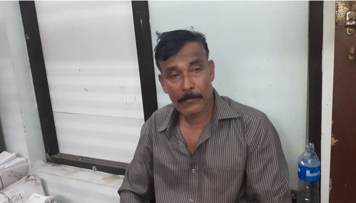 എത്തിയത് പാചക വാതക സിലിണ്ടര് തകരാര് പരിഹരിക്കാന്; വീട്ടമ്മയെ കടന്നുപിടിച്ച് അതിക്രമം; 57 കാരന് തിരുവല്ലയില് അറസ്റ്റില് എത്തിയത് പാചക വാതക സിലിണ്ടര് തകരാര് പരിഹരിക്കാന്; വീട്ടമ്മയെ കടന്നുപിടിച്ച് അതിക്രമം; 57 കാരന് തിരുവല്ലയില് അറസ്റ്റില്