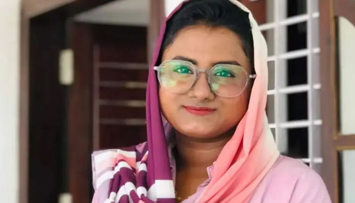 ആലപ്പുഴയില്‍ യുവതിയെ ഭര്‍ത്തൃവീട്ടില്‍ തൂങ്ങിമരിച്ചനിലയില്‍ കണ്ടെത്തി; വിവാഹിതയായത് നാലു മാസം മുമ്പ്: കേസെടുത്ത് പോലിസ്