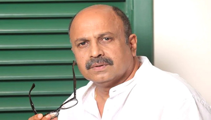 അഞ്ചുവര്‍ഷം മുമ്പ് ബലാല്‍സംഗ പരാതി ഉന്നയിച്ചില്ല; ഇപ്പോള്‍ ഉന്നയിക്കുന്നത് അപമാനിക്കാന്‍; മുന്‍കൂര്‍ ജാമ്യാപേക്ഷയുമായി സിദ്ധിക്ക് ഹൈക്കോടതിയില്‍