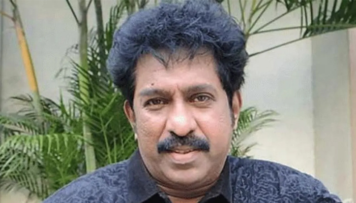 ബീനാ പോളുമില്ല, ഷാജി എന്‍ കരുണുമില്ല; ചലച്ചിത്ര അക്കാദമി ചെയര്‍മാന്റെ താല്‍ക്കാലിക ചുമതല പ്രേം കുമാറിന്; തര്‍ക്കത്തില്‍ സര്‍ക്കാര്‍ തീര്‍പ്പ് ഇങ്ങനെ